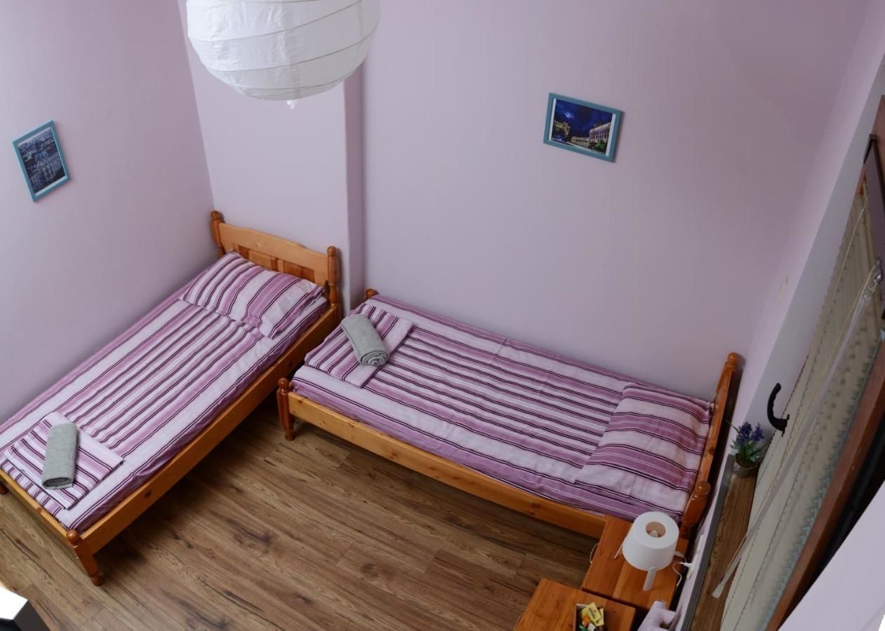 Хостелы Peter Pan Guest Rooms София-45